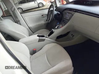 2015 Toyota Prius Four z VIN JTDKN3DU9F1889635, wystawiony jako IAAI lot #42189280 z przebiegiem 119 652 mil mil oraz . Historia ofert i sprzedaży dostępna na DreamBid. Obrazek 5.