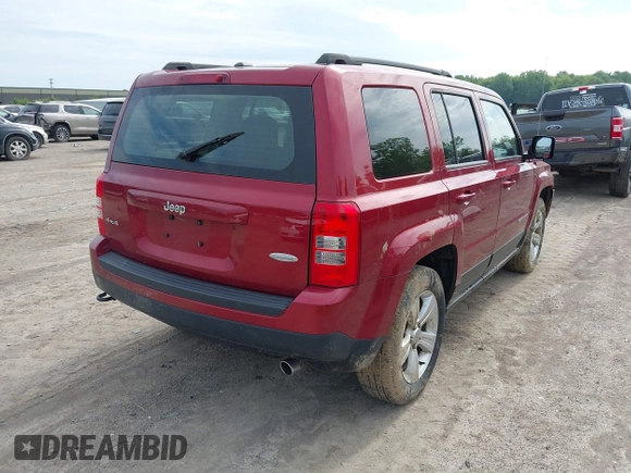 2014 Jeep Patriot Latitude with VIN 1C4NJRFB7ED688417, listed as a IAAI auction lot 42493111 with Not provided miles and . Bid and sale history available at DreamBid. Image 4.