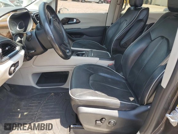 2022 Chrysler Pacifica Limited with VIN 2C4RC1GG2NR110438, listed as a Copart auction lot 59801895 with 92,954 mi miles and Salvage title. Bid and sale history available at DreamBid. Image 7.