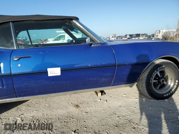 1968 Pontiac Firebird z VIN 223678U118793, wystawiony jako Copart lot #76205674 z przebiegiem 82 021 mil mil oraz Szkoda całkowita • Salvage title. Historia ofert i sprzedaży dostępna na DreamBid. Obrazek 12.