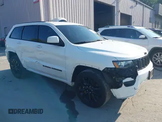 2022 Jeep Grand Cherokee WK Laredo E with VIN 1C4RJFAG4NC116374, listed as a IAAI auction lot 40246553 with 39,365 mi miles. Bid and sale history available at carsss.com. Image 1.