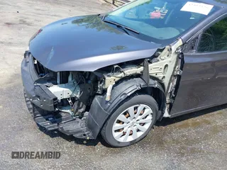 2014 Nissan Sentra SR z VIN 3N1AB7AP2EL683092, wystawiony jako IAAI lot #42403326 z przebiegiem 149 452 mil mil oraz . Historia ofert i sprzedaży dostępna na DreamBid. Obrazek 18.