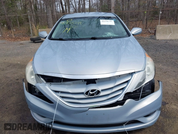 2012 Hyundai Sonata GLS with VIN 5NPEB4AC8CH461728, listed as a IAAI auction lot 41938399 with 133,571 mi miles. Bid and sale history available at carsss.com. Image 12.