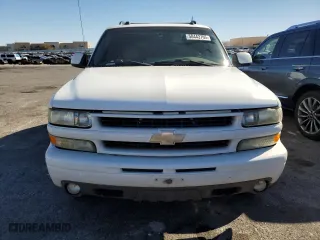 2005 Chevrolet Tahoe Z71 with VIN 1GNEK13T15R191837, listed as a Copart auction lot 50443765 with 267,489 mi miles and Clean Title. Bid and sale history available at carsss.com. Image 5.