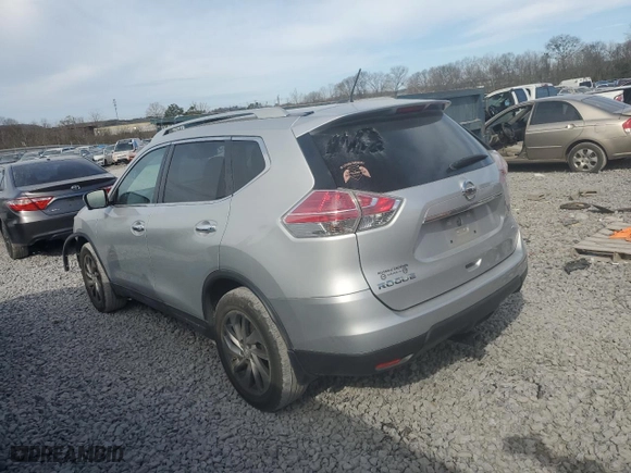 2015 Nissan Rogue S with VIN 5N1AT2MT1FC845874, listed as a Copart auction lot 47421555 with 88,584 mi miles and Salvage Title. Bid and sale history available at carsss.com. Image 2.