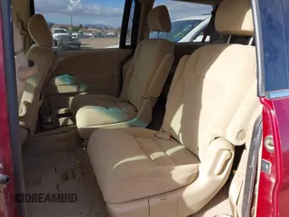 2005 Honda Odyssey LX with VIN 5FNRL38235B121653, listed as a IAAI auction lot 41704670 with 263,160 mi miles. Bid and sale history available at carsss.com. Image 8.