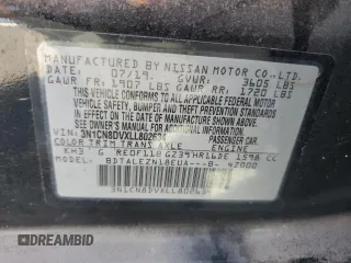 2020 Nissan Versa S z VIN 3N1CN8DVXLL802634, wystawiony jako Copart lot #58873905 z przebiegiem Nie podano mil oraz Nie do naprawy. Historia ofert i sprzedaży dostępna na DreamBid. Obrazek 12.