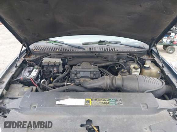 2005 Ford Expedition Eddie Bauer с VIN 1FMFU18585LA02679, выставлен на аукционе IAAI как лот 42699387 с пробегом 253 298 миль миль и . История ставок и продаж доступна на DreamBid. Изображение 10.