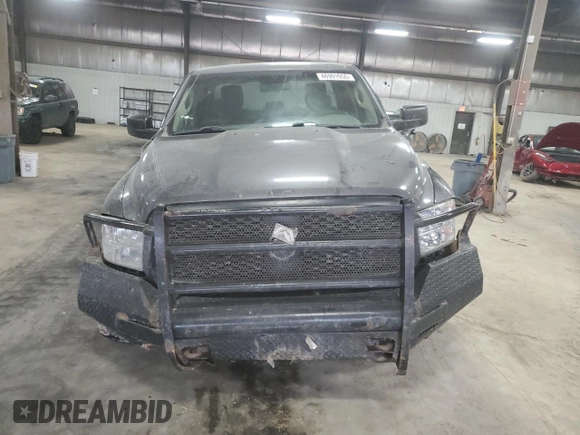 2016 Ram 1500 Tradesman z VIN 1C6RR7FM7GS311592, wystawiony jako Copart lot #46991055 z przebiegiem 154 276 mil mil oraz Szkoda całkowita • Salvage title. Historia ofert i sprzedaży dostępna na DreamBid. Obrazek 5.