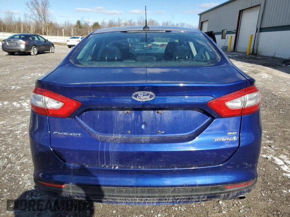 2013 Ford Fusion SE Hybrid z VIN 3FA6P0LU3DR207191, wystawiony jako Copart lot #47504025 z przebiegiem Nie podano mil oraz Nie do naprawy • Non repairable. Historia ofert i sprzedaży dostępna na DreamBid. Obrazek 6.