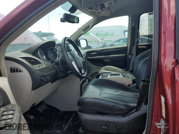 2014 Chrysler Town & Country Touring L with VIN 2C4RC1CG9ER364590, listed as a Copart auction lot 55161915 with Not Provided miles and Clean Title. Bid and sale history available at DreamBid. Image 7.