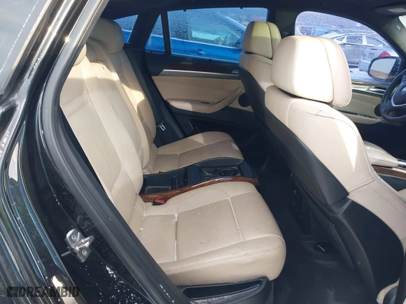 2010 BMW X6 50i with VIN 5UXFG8C55ALZ94803, listed as a IAAI auction lot 41387175 with 114,426 mi miles. Bid and sale history available at carsss.com. Image 8.