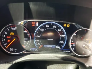 2021 GMC Acadia Denali with VIN 1GKKNPLS6MZ205103, listed as a Copart auction lot 82700104 with 39,505 mi miles and Salvage Title. Bid and sale history available at carsss.com. Image 9.