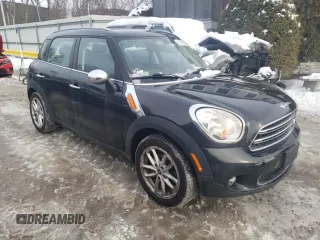 2015 MINI Countryman with VIN WMWZB3C53FWR44405, listed as a Copart auction lot 45107855 with 72,124 mi miles and Clean Title. Bid and sale history available at DreamBid. Image 4.