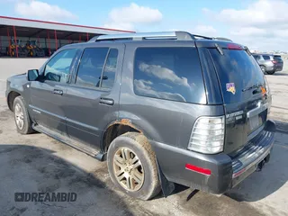 2007 Mercury Mountaineer Premier z VIN 4M2EU48867UJ01519, wystawiony jako IAAI lot #41987784 z przebiegiem 249 668 mil mil oraz . Historia ofert i sprzedaży dostępna na DreamBid. Obrazek 3.