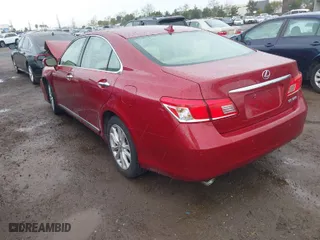 2011 Lexus ES 350 with VIN JTHBK1EG1B2460305, listed as a IAAI auction lot 41759346 with 115,614 mi miles. Bid and sale history available at carsss.com. Image 3.