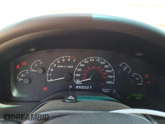 2002 Ford Explorer XLT с VIN 1FMZU73W12UC77431, выставлен на аукционе Copart как лот 66123385 с пробегом 195 299 миль миль и Списание • Salvage title. История ставок и продаж доступна на DreamBid. Изображение 9.