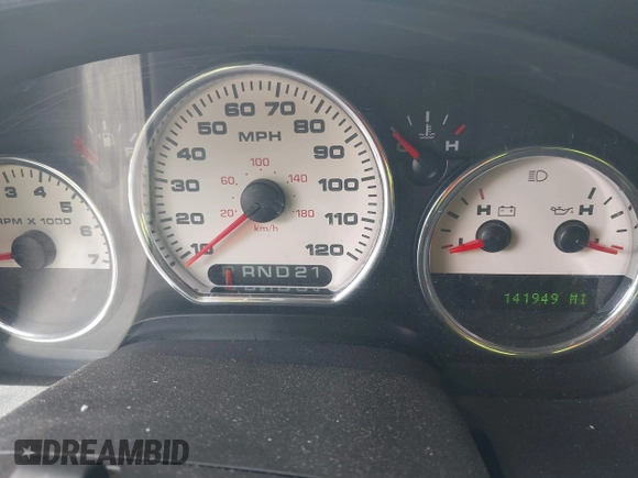 2004 Ford F-150 XLT with VIN 1FTPX14514NC61183, listed as a IAAI auction lot 42173892 with 141,949 mi miles and . Bid and sale history available at carsss.com. Image 7.