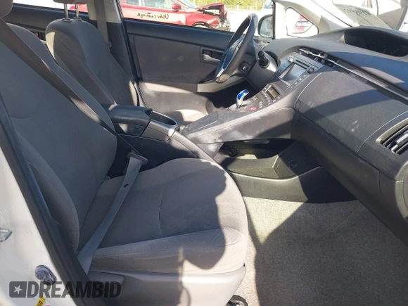 2013 Toyota Prius One with VIN JTDKN3DU5D1632145, listed as a IAAI auction lot 41955924 with 93,171 mi miles. Bid and sale history available at carsss.com. Image 5.