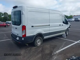 2022 Ford Transit Cargo with VIN 1FTBR1C83NKA81478, listed as a IAAI auction lot 42491735 with 12,902 mi miles and . Bid and sale history available at DreamBid. Image 4.