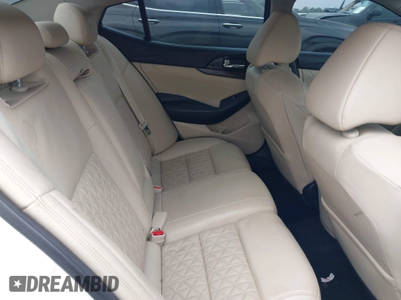2017 Nissan Maxima Platinum with VIN 1N4AA6AP0HC380988, listed as a IAAI auction lot 42245241 with 88,822 mi miles and . Bid and sale history available at DreamBid. Image 8.