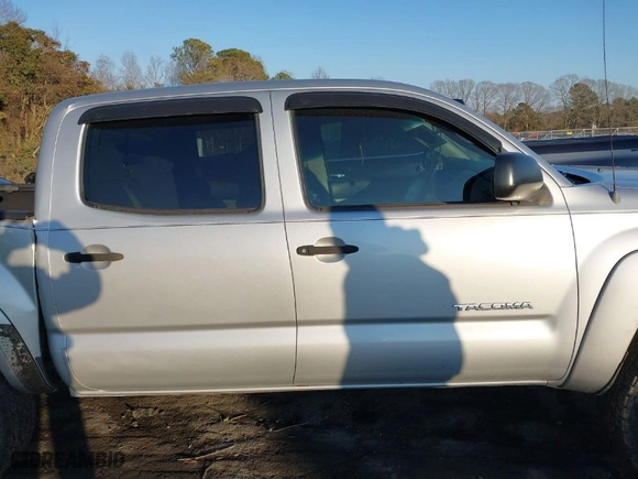 2007 Toyota Tacoma PreRunner with VIN 3TMJU62N87M032187, listed as a IAAI auction lot 41327349 with NaN miles. Bid and sale history available at carsss.com. Image 13.