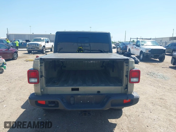 2020 Jeep Gladiator Sport S with VIN 1C6HJTAG1LL173646, listed as a IAAI auction lot 42008807 with Not Provided miles. Bid and sale history available at carsss.com. Image 17.