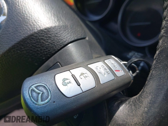 2011 Mazda 6 i Touring с VIN 1YVHZ8CH4B5M23317, выставлен на аукционе IAAI как лот 41987116 с пробегом 132 470 миль миль и . История ставок и продаж доступна на DreamBid. Изображение 11.