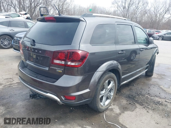 2017 Dodge Journey Crossroad Plus z VIN 3C4PDCGG6HT544668, wystawiony jako IAAI lot #40387483 z przebiegiem 61 712 mil mil oraz . Historia ofert i sprzedaży dostępna na DreamBid. Obrazek 4.