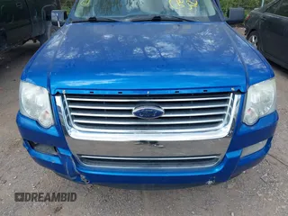 2010 Ford Explorer XLT with VIN 1FMEU7DE0AUA12146, listed as a IAAI auction lot 42119813 with 241,101 mi miles. Bid and sale history available at carsss.com. Image 6.