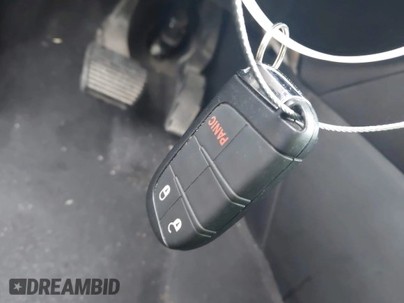 2023 Jeep Compass Latitude z VIN 3C4NJDBN3PT514117, wystawiony jako IAAI lot #41925688 z przebiegiem 50 468 mil mil oraz . Historia ofert i sprzedaży dostępna na DreamBid. Obrazek 11.