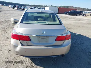 2013 Honda Accord Sdn EX-L with VIN 1HGCR2F82DA137163, listed as a IAAI auction lot 41636283 with 216,743 mi miles. Bid and sale history available at carsss.com. Image 16.