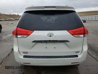 2011 Toyota Sienna XLE with VIN 5TDDK3DC9BS026467, listed as a Copart auction lot 49102135 with 236,534 mi miles and Salvage Title. Bid and sale history available at carsss.com. Image 6.