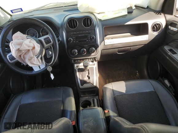 2015 Jeep Compass Latitude with VIN 1C4NJCEB4FD131416, listed as a Copart auction lot 74543774 with 122,358 mi miles and Salvage Title. Bid and sale history available at carsss.com. Image 8.