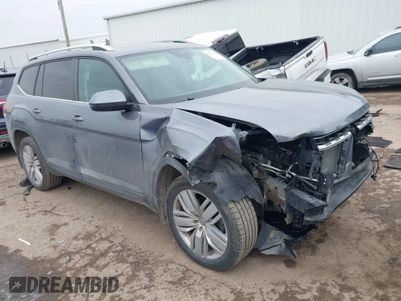 2019 Volkswagen Atlas SE with VIN 1V2WR2CA2KC581212, listed as a IAAI auction lot 41631619 with 122,160 mi miles and . Bid and sale history available at DreamBid. Image 14.