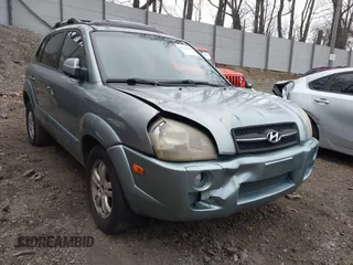 2006 Hyundai Tucson GLS with VIN KM8JN12D76U377059, listed as a IAAI auction lot 41953904 with 92,213 mi miles. Bid and sale history available at carsss.com. Image 6.