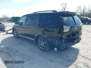 2015 Toyota Sienna SE with VIN 5TDXK3DC9FS652765, listed as a IAAI auction lot 41723922 with 105,679 mi miles. Bid and sale history available at carsss.com. Image 3.