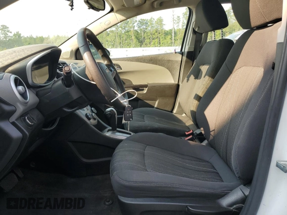 2018 Chevrolet Sonic LT with VIN 1G1JD5SH3J4132357, listed as a Copart auction lot 59164785 with 207,625 mi miles and Salvage title. Bid and sale history available at DreamBid. Image 7.