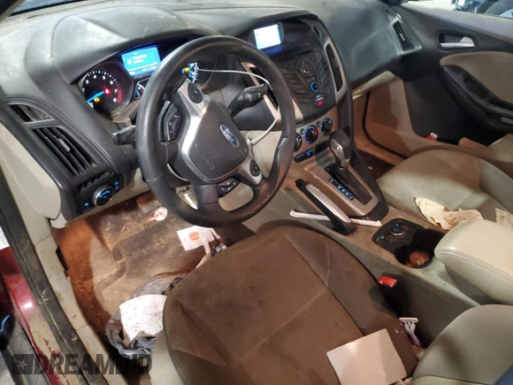2013 Ford Focus SE z VIN 1FADP3F27DL149961, wystawiony jako Copart lot #54263825 z przebiegiem 160 511 mil mil oraz Szkoda całkowita • Salvage title. Historia ofert i sprzedaży dostępna na DreamBid. Obrazek 8.