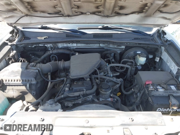 2016 Toyota Tacoma SR with VIN 5TFRX5GNXGX059320, listed as a IAAI auction lot 42084520 with 249,234 mi miles and . Bid and sale history available at DreamBid. Image 10.