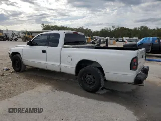 2002 Dodge Dakota with VIN 1B7GL12X42S587347, listed as a Copart auction lot 86081764 with 203,678 mi miles and Non Repairable. Bid and sale history available at carsss.com. Image 2.