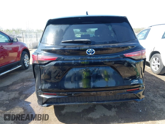 2021 Toyota Sienna XSE with VIN 5TDXRKEC3MS029904, listed as a IAAI auction lot 42084875 with 46,136 mi miles and . Bid and sale history available at DreamBid. Image 17.