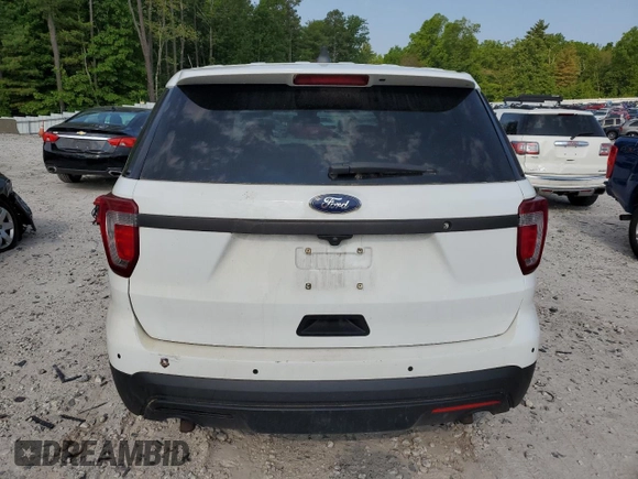 2017 Ford Police Interceptor Utility z VIN 1FM5K8AR1HGC90372, wystawiony jako Copart lot #59459665 z przebiegiem Nie podano mil oraz Czysty tytuł • Clean title. Historia ofert i sprzedaży dostępna na DreamBid. Obrazek 6.