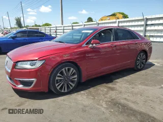2017 Lincoln MKZ Select z VIN 3LN6L5C90HR624560, wystawiony jako Copart lot #56355595 z przebiegiem 49 871 mil mil oraz Szkoda całkowita • Salvage title. Historia ofert i sprzedaży dostępna na DreamBid. Obrazek 1.