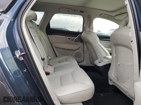 2018 Volvo V90 z VIN YV4102NK4J1035157, wystawiony jako Copart lot #74416004 z przebiegiem 77 333 mil mil oraz Szkoda całkowita • Salvage title. Historia ofert i sprzedaży dostępna na DreamBid. Obrazek 10.