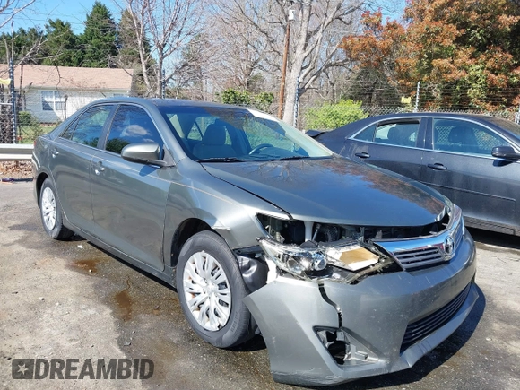 2012 Toyota Camry L with VIN 4T1BF1FK3CU609078, listed as a IAAI auction lot 41884818 with 188,947 mi miles. Bid and sale history available at carsss.com. Image 1.