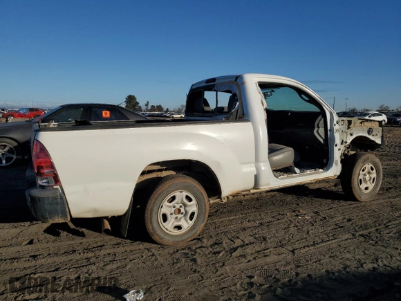 2014 Toyota Tacoma with VIN 5TFNX4CN4EX039818, listed as a Copart auction lot 44336525 with Not Provided miles and Salvage Title. Bid and sale history available at DreamBid. Image 3.