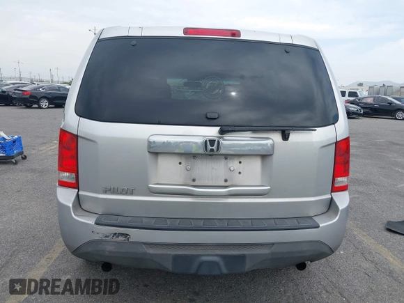 2015 Honda Pilot EX-L with VIN 5FNYF3H68FB001256, listed as a IAAI auction lot 42028966 with 277,927 mi miles and . Bid and sale history available at carsss.com. Image 16.