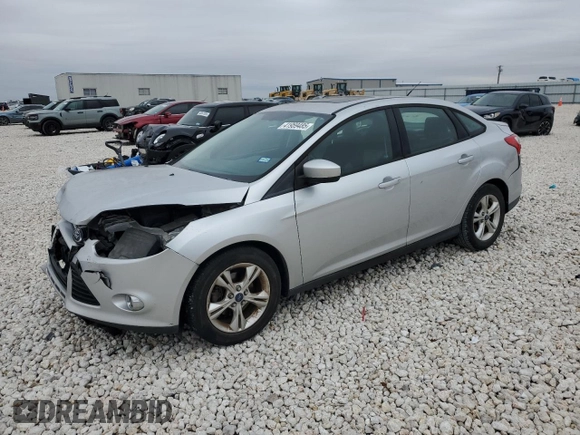 2012 Ford Focus SE with VIN 1FAHP3F22CL386308, listed as a Copart auction lot 41959485 with 111,583 mi miles and Salvage Title. Bid and sale history available at carsss.com. Image 1.