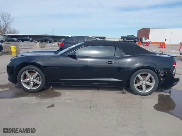 2015 Chevrolet Camaro LT with VIN 2G1FD3D39F9186469, listed as a IAAI auction lot 41661245 with 93,705 mi miles. Bid and sale history available at carsss.com. Image 15.